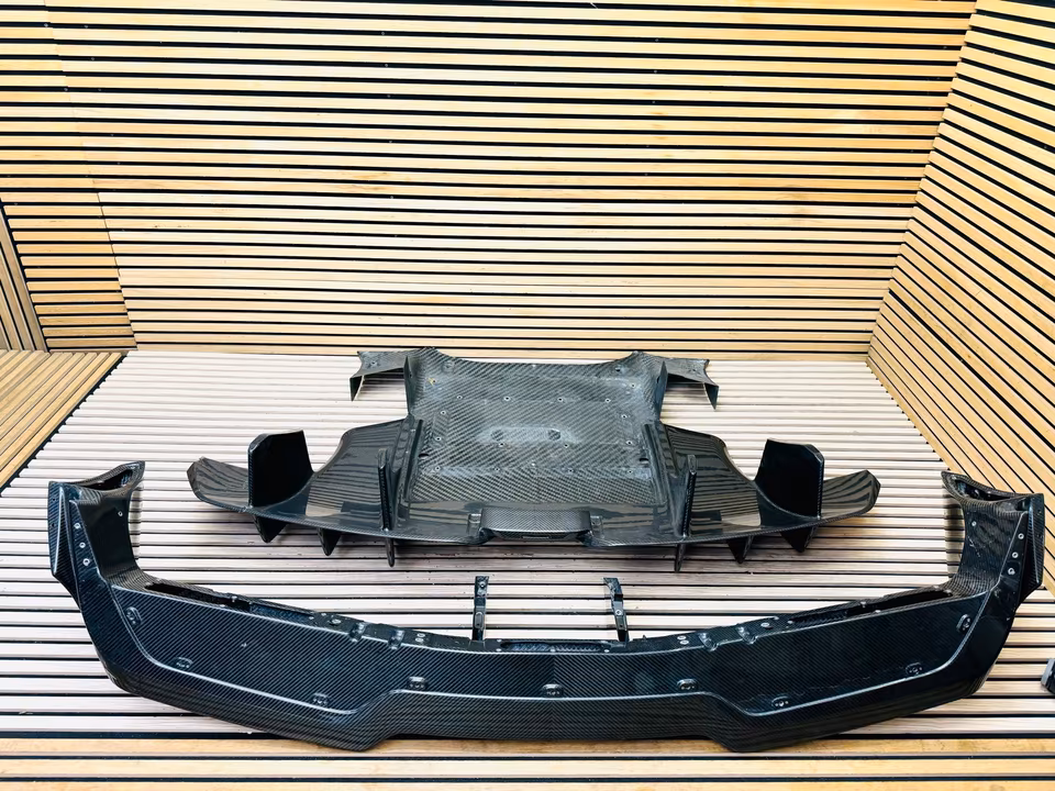 McLaren Senna rear carbon diffuser 15AC574CP - Image 7