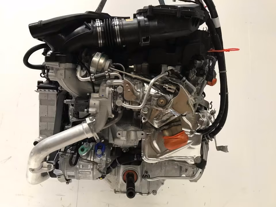 Mercedes C43 AMG W205 engine complete 276823 367PS C 43 engine - Image 4