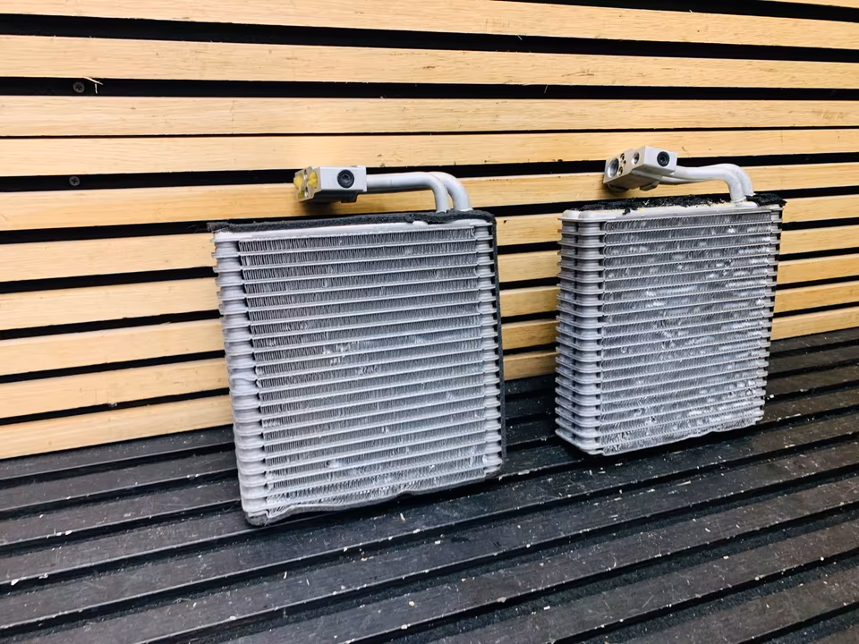 McLaren MP4-12 radiator C1515A0050