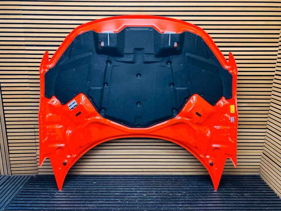 Ferrari Purosangue bonnet 985816231 - Image 3
