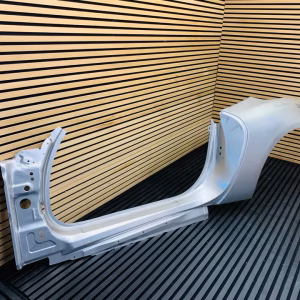Ferrari Roma Spider Sidewall Fender Left