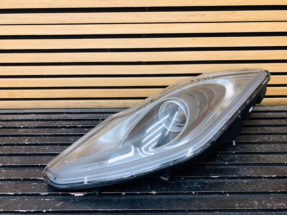 McLaren MP4 12C Headlights Right Left - Image 2