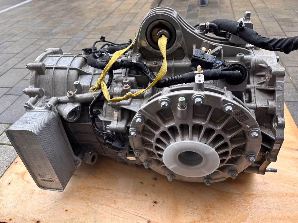 McLaren 720s Automatic Transmission 14GA011CP - Image 3