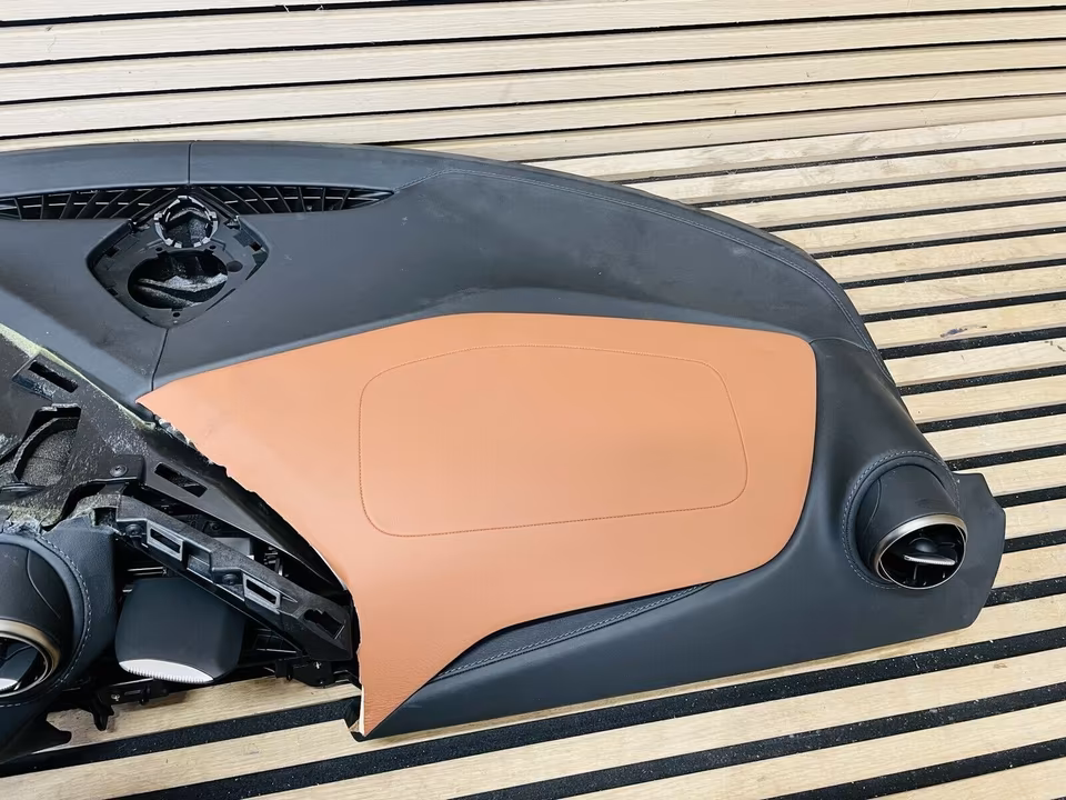McLaren 720s dashboard alcantara leather 14NB062CP - Image 7