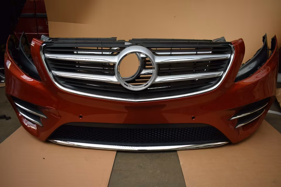 Mercedes AMG front bumper, 447, red, w447