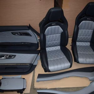 Mercedes AMG W190 GT GTS interior seats C190