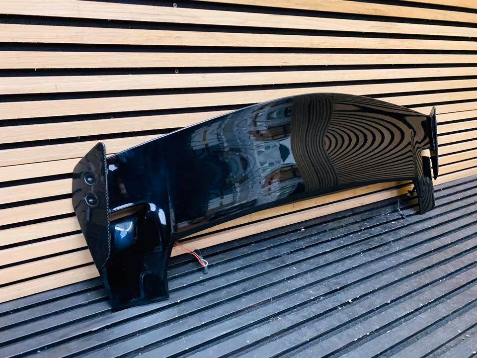 Lamborghini Urus Performante Carbon Rear Spoiler