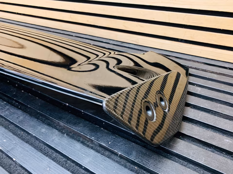 Lamborghini Urus Performante Carbon Rear Spoiler - Image 3