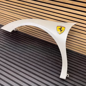 Ferrari SF90 left fender