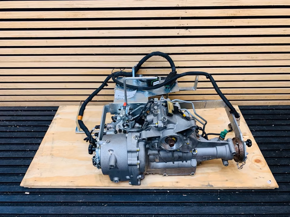 Ferrari GTC4 Lusso Differential Power Take Off Unit 324841 - Image 16